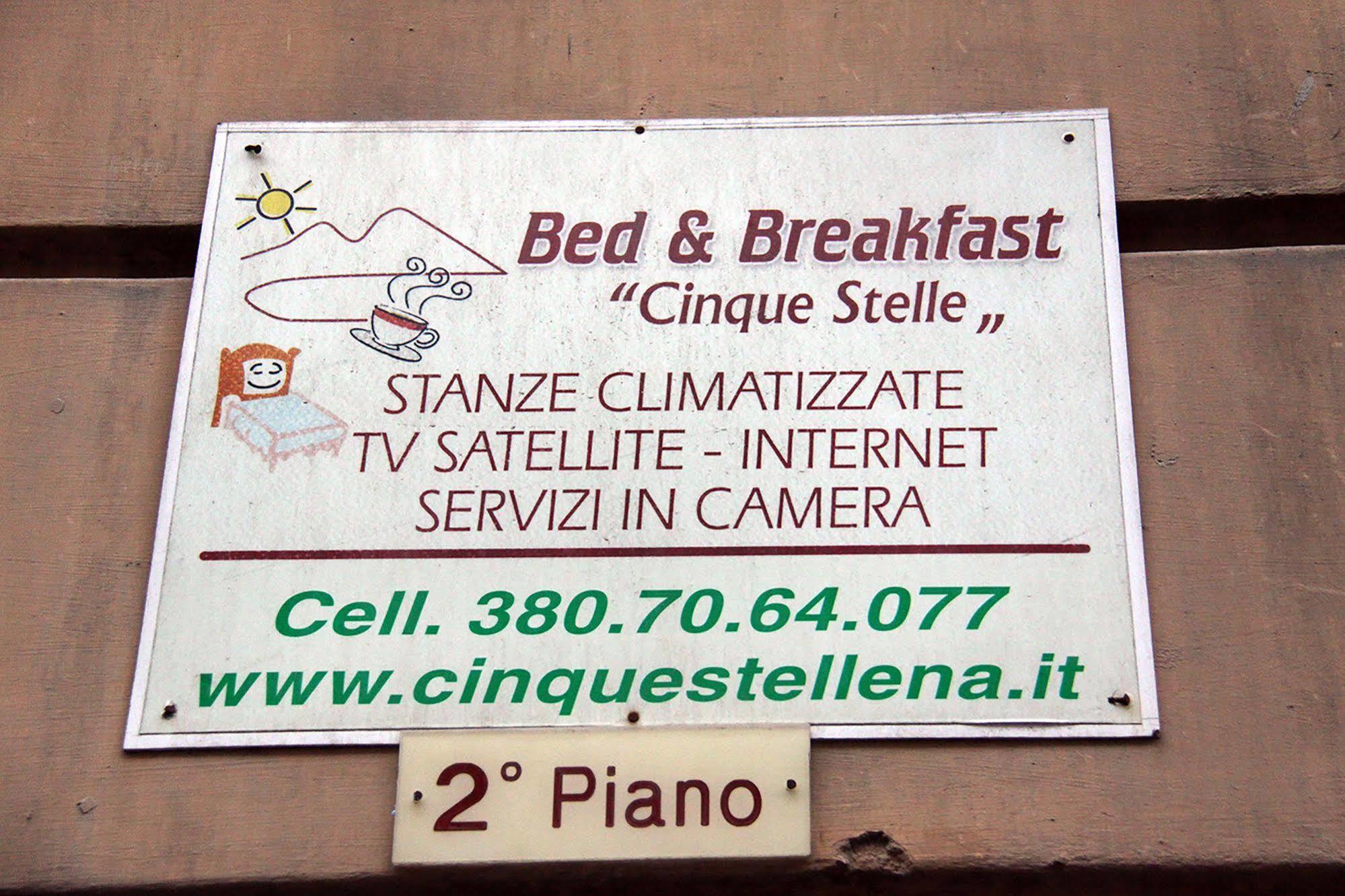 Cinquestelle Neapol Zewnętrze zdjęcie